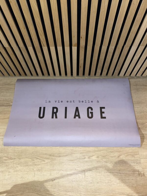 Tapis vinyle personnalisés Uriage – Image 2