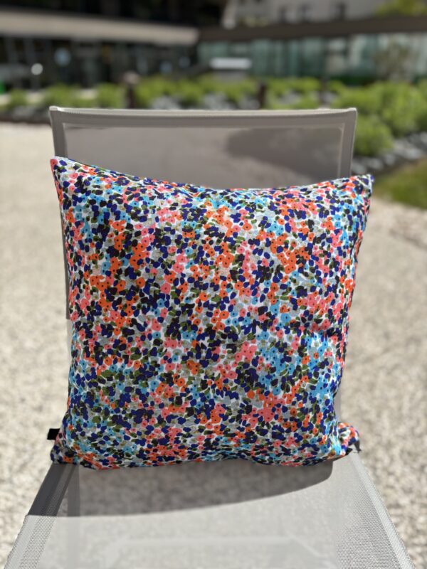 Coussin exterieur Liberty – Image 2